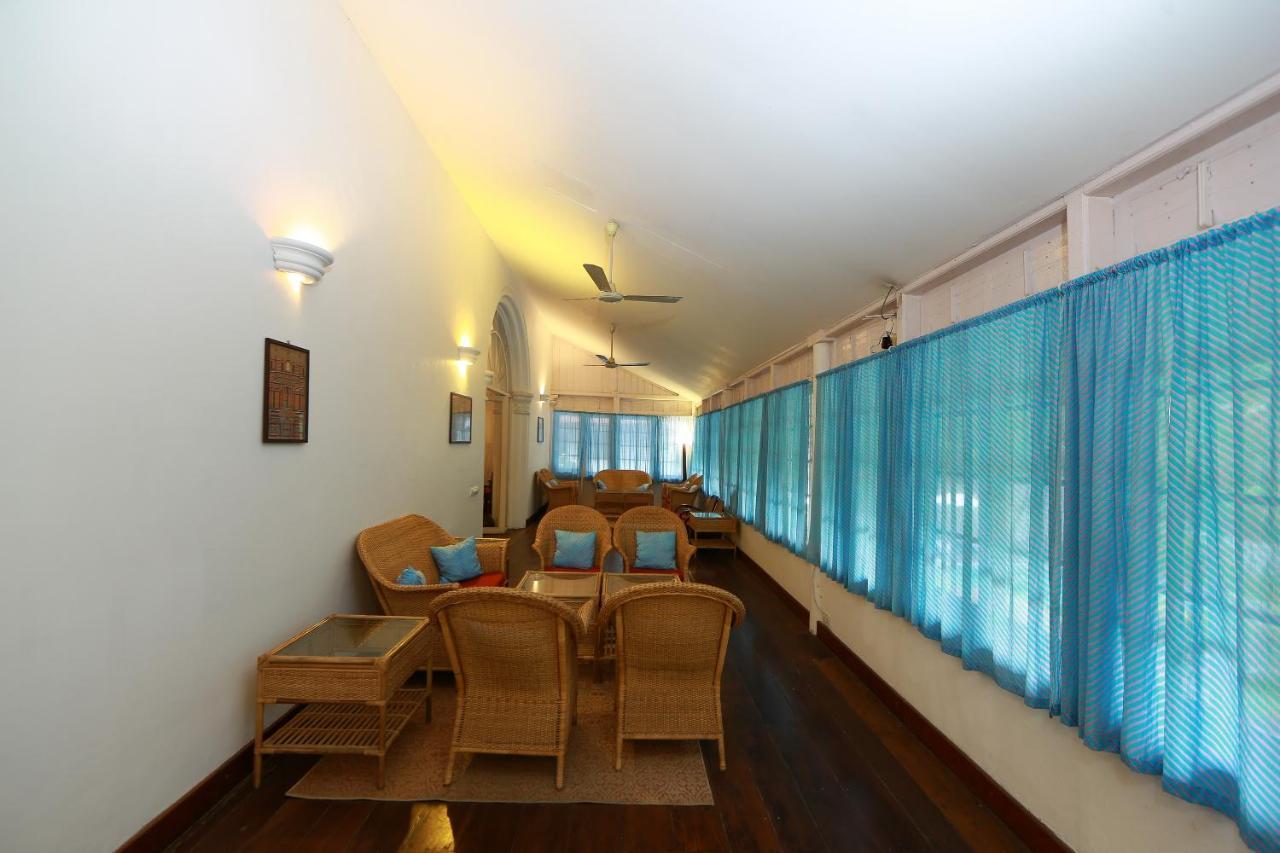 Neemrana'S- Tower House Hotell Kochi Exteriör bild