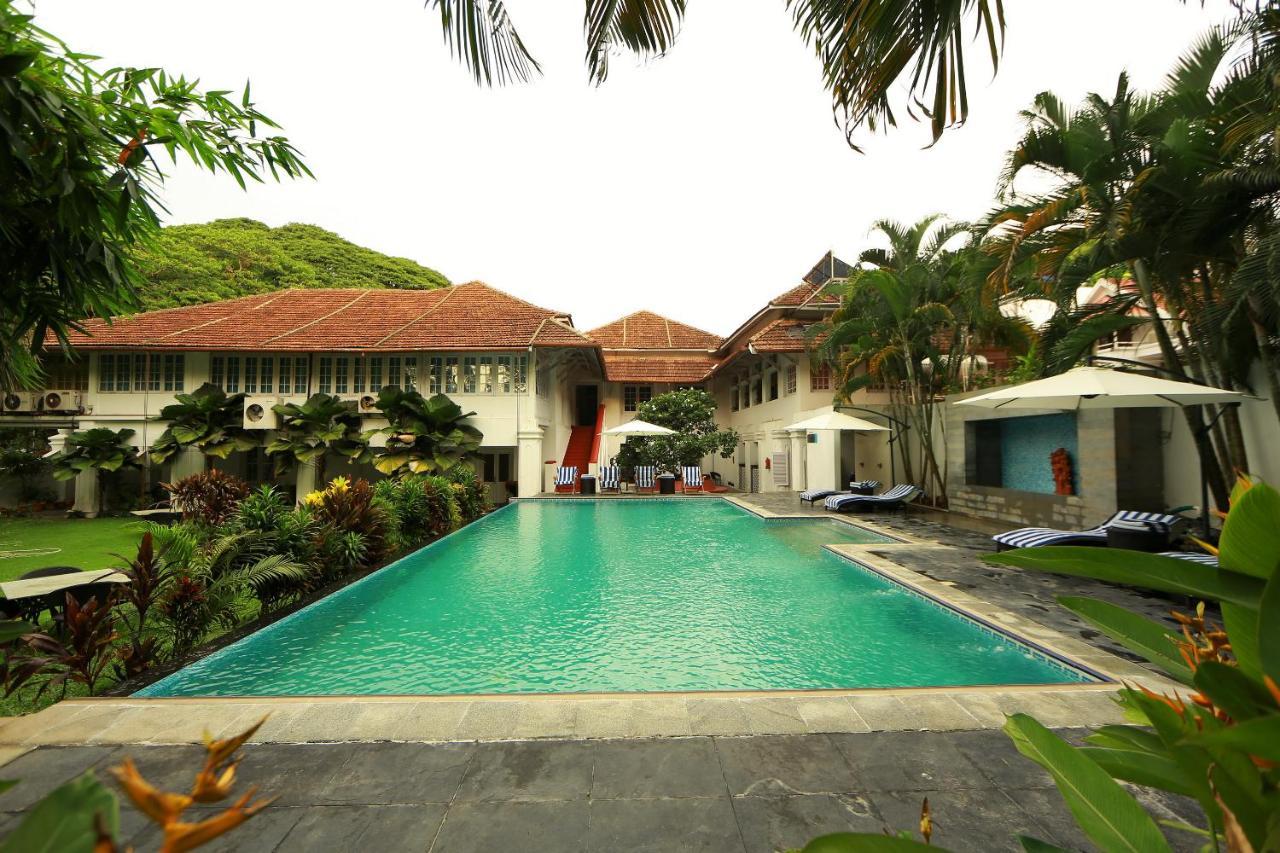 Neemrana'S- Tower House Hotell Kochi Exteriör bild