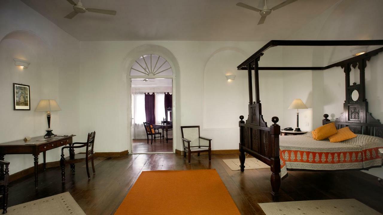 Neemrana'S- Tower House Hotell Kochi Exteriör bild
