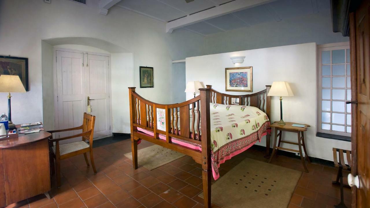 Neemrana'S- Tower House Hotell Kochi Exteriör bild